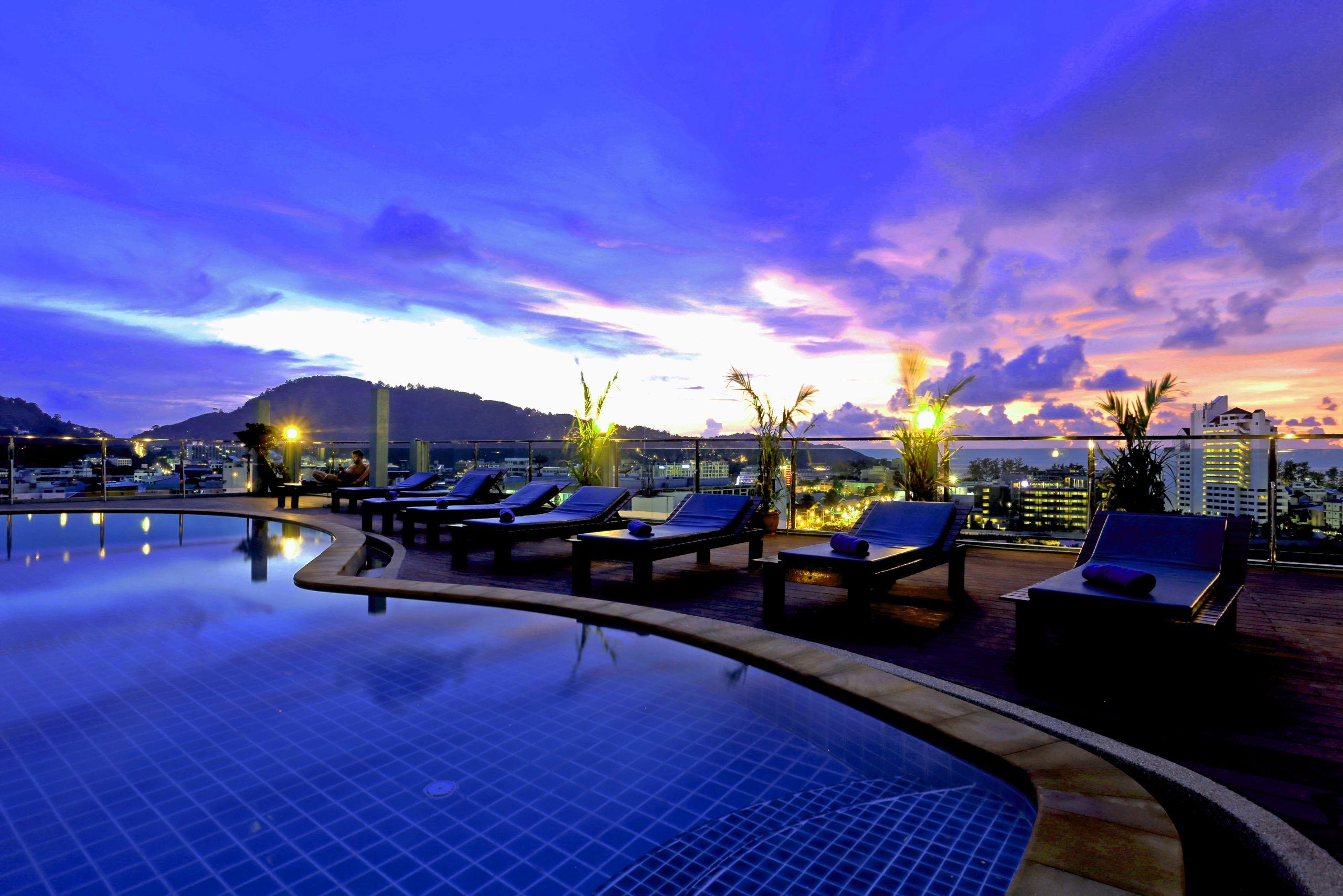 Add Plus Hotel & Spa Patong Εξωτερικό φωτογραφία