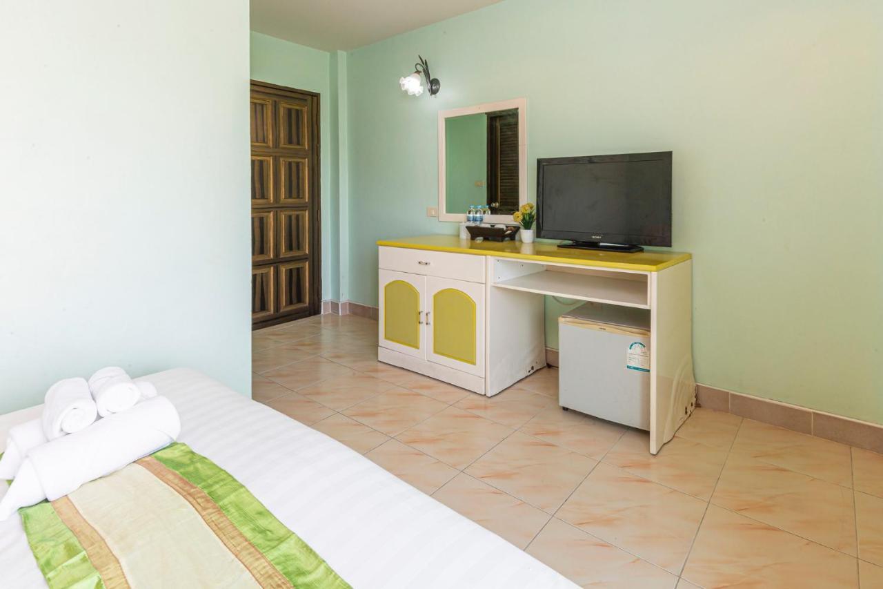 Add Plus Hotel & Spa Patong Εξωτερικό φωτογραφία
