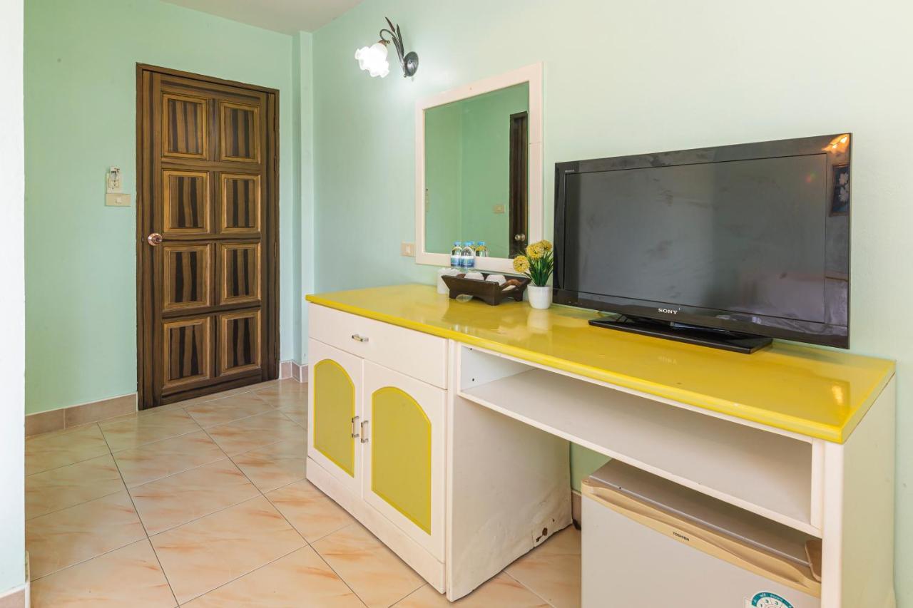 Add Plus Hotel & Spa Patong Εξωτερικό φωτογραφία